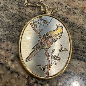 Vintage Reed & Barton bird pendant gold